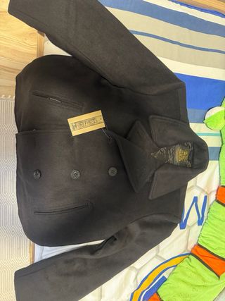 Abrigo de cachemir nuevo con etiqueta