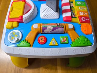 Mesa de actividades Fisher-Price