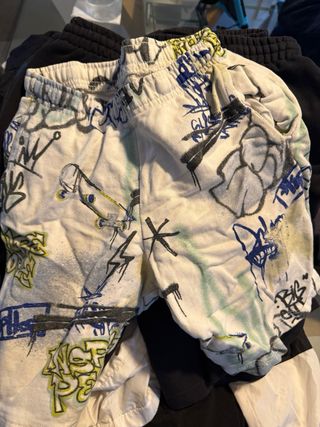 Lote cerrado 4shorts, chaqueta, piloto, calzas ...