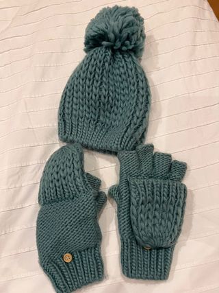 Gorro y manoplas 10 años punto