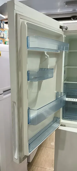 NEVERA COMBI HAIER NO FROST ENERGÍA A+