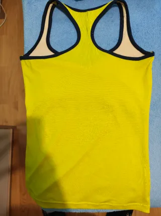 Camiseta gym amarilla talla S