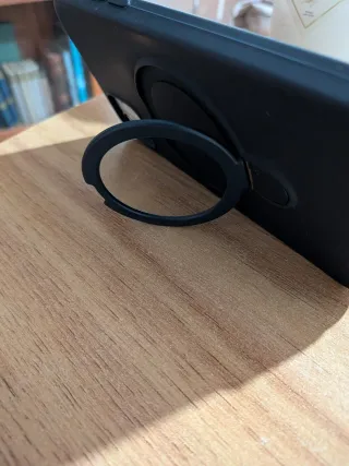 iPhone 11 64GB Bianco con custodia.