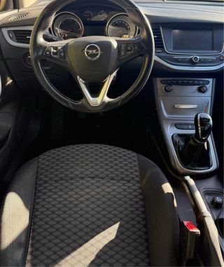 Opel Astra 2016