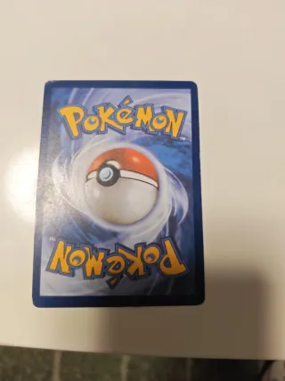 Carta Pokémon Pikachu VMAX Gigamax