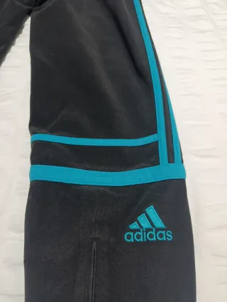 Pantalón Adidas Challenger Negro/Turquesa