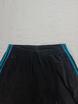 Pantalón Adidas Challenger Negro/Turquesa
