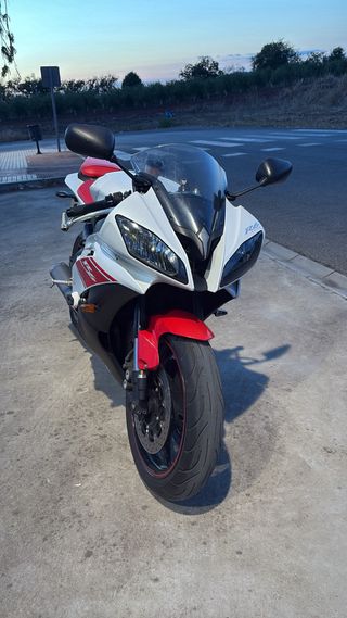 Yamaha R6R