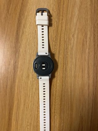 Garmin vivoactive 4S GPS Smartwatch Plata