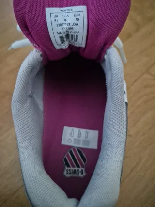 Zapatillas K-Swiss Blancas y Grises Padel Tennis