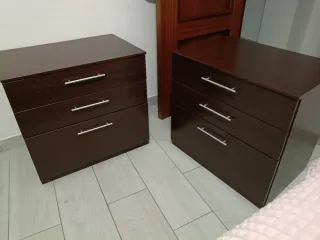 Mesitas de noche de madera