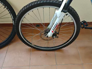 Bicicleta de Montaña Azul