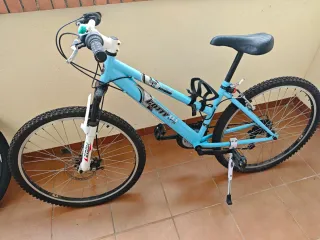 Bicicleta de Montaña Azul