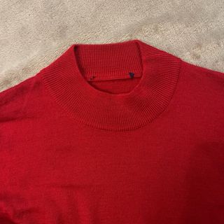 Maglioncino rosso in lana vintage