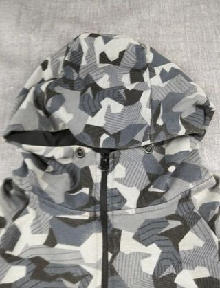 Sudadera Nike Tech Fleece Camo Geométrica