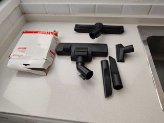 Aspiradora UFESA TYPHOON 2200W