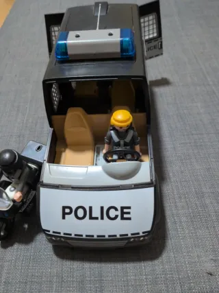 Furgón Policía Playmobil con Moto