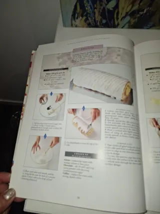 The Ultimate Cake Decorator