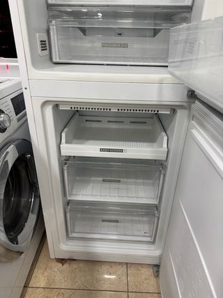 Nevera Whirlpool con garantía