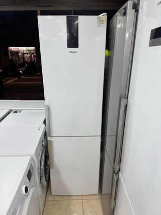 Nevera Whirlpool con garantía