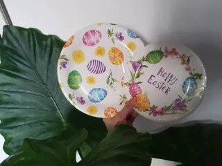Piatti monouso Pasqua festa multicolore
