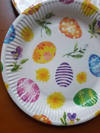 Piatti monouso Pasqua festa multicolore