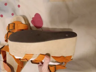 Sandalias plataforma naranja piel