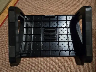Reposapiés para oficina