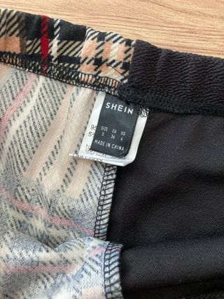 Mallas cortas estampado y negro talla S