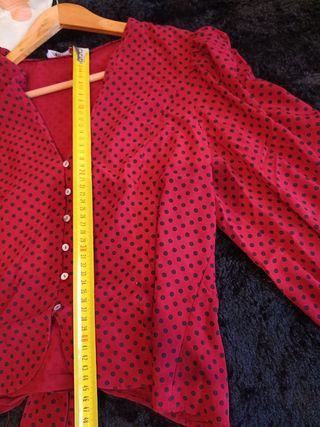 Blusa Zara roja lunares negros lazo T.L