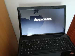 Portátil Lenovo 15'6 pulgadas