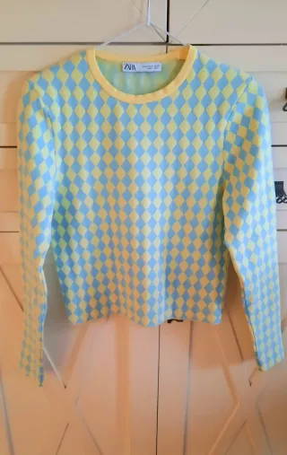 Jersey Zara Diamantes Azul y Amarillo Talla S