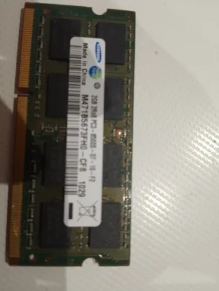 Memoria RAM Samsung 2GB PC3-8500S