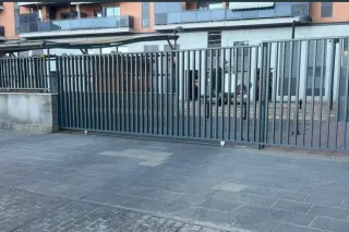 Alquilo plaza garaje !