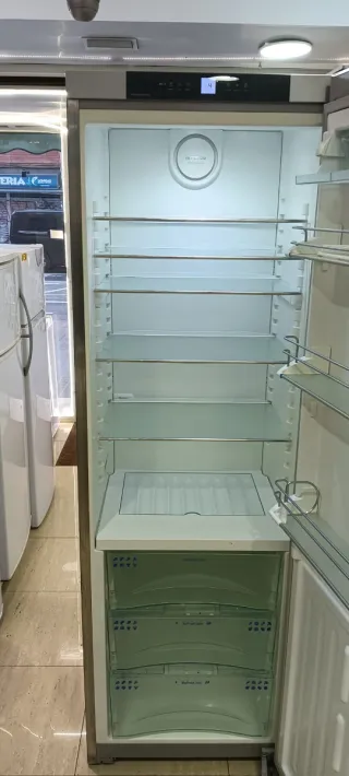 NEVERA LIEBHERR DE UNA PUERTA NO FROST ENERGÍA A+