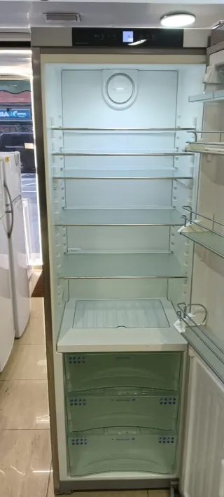 NEVERA LIEBHERR DE UNA PUERTA NO FROST ENERGÍA A+