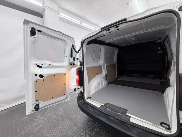 Peugeot Expert Furgón Pro 1.5 BlueHDi 100 S&S Standard
