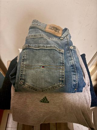 Box Stock Lotto 1 Kg Abbigliamento Usato