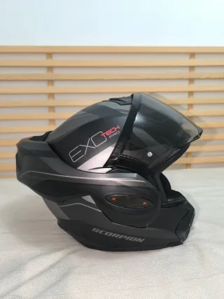 Casco Modular Scorpion EXO Tech Evo Pro Commuta