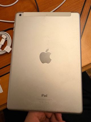 Apple iPad Air 32GB WiFi + 4G