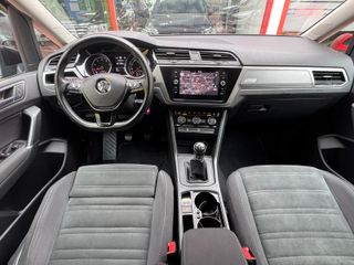 Volkswagen Touran 2019