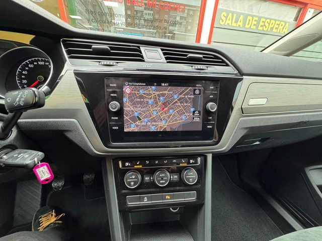 Volkswagen Touran 2019