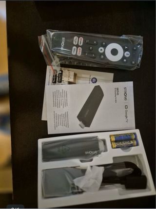 Strong SRT 41 Google TV 4K Streaming Stick