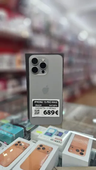iPhone 15 Pro Max 256GB Plata