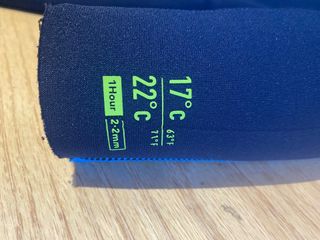 Neoprenos niño azul y negro