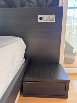 CABECERO CAMA MESITAS ESPEJO HABITACIÓN MATRIMONIO