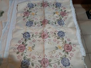 set 8 centrini centrotavola vintage Nuovi