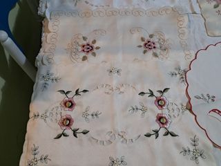 set 8 centrini centrotavola vintage Nuovi