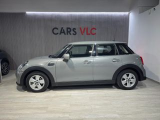 MINI Cooper 5P Automático!
