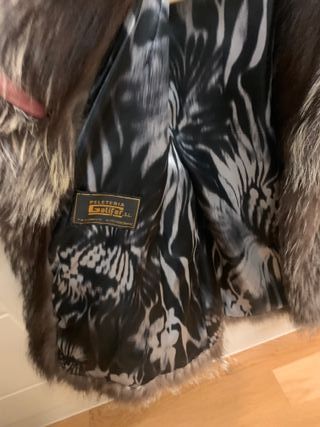 Chaquetón de zorro gris